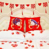 ราคา ✲ตุ๊กตาตกแต่งงานแต่งงานตุ๊กตาตกแต่งห้องจัดงานแต่งงาน เตียงนอนตุ๊กตาหมอนคำสุขสันต์สีแดงงานแต่งงานระดับไฮเอนด์ใหม่ (9956090984)