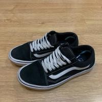 ราคา รองเท้า VANS Old skool มือสอง รุ่น Comfycush ไซส์ 39/25 cm (43625853937)