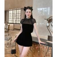 ราคา XS1 | Miralyn-จั้มสีดำช่วงบนแต่งผ้ายืดรีดเพชรช่วงตัวเป็นผ้ากำมะหยี่สีดำงานช่วงคอเย็บด้วยเพชรงานสวยเก๋เรียบ (25788999312)