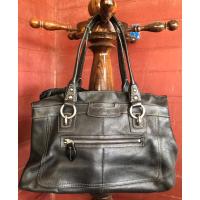 ราคา กระเป๋าโค้ชแท้มือสอง#COACH วินเทจหนังสีดำ 3ช่องทรงถือ/คล้องไหล่อะไหล่สีเงินหนังสวย (20379974874)