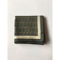 ราคา ผ้าเช็ดหน้าแบรนด์เนม มือสอง Christian dior (9445827918)