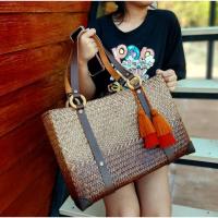 ราคา ไม่แถมพู่ สีน้ำตาล สายสะพายหนัง ทรงกล่อง บุผ้ามีซิป กระเป๋าสาน กระจูด กระเป๋าแฮนด์เมด ตะกร้าสาน กระเช้าสาน (17758479006)