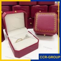 ราคา กล่องใส่แหวนคู่สุดหรู สีแดงเลือดหมู สไตล์cartier ด้านในเเป็นเนื้อผ้าชามัว หรูหรามาพร้อมหมุดทอง (14109382342)