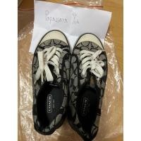 ราคา รองเท้าผ้าใบ coach ผู้หญิง Signature size 36.5 ของแท้!!! (20953557452)