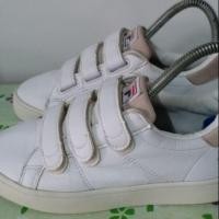 ราคา รองเท้าผ้าใบมือสองของแท้ (5515848505)