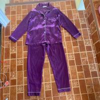 ราคา ชุดนอนผ้าซาตินของเด็กเป็นมือสองนะคะมีตำหนิตามรูป (27836218778)