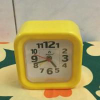 ราคา นาฬิกาปลุก สีเหลือง Alarm clock (3236976193)