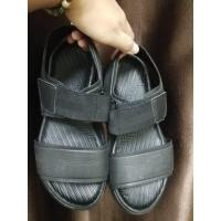 ราคา รองเท้า Descente​ มือสอง (22340299261)