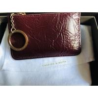 ราคา กระเป๋าใส่บัตร Charles & Keith ของแท้มือสอง (พร้อมกล่อง) (9415580011)