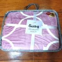 ราคา CUSHY ผ้าห่มพกพา นุ่มห่มสบาย ขนาด 60x80 รุ่น BETTY (4619731238)
