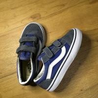 ราคา รองเท้า vans เด็ก มือสองของแท้✅ (24545642199)