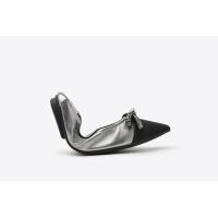 ราคา Pazzion 9550-19 Pewter Crystal Bow Leather Pointy รองเท ้ าส ้ นเตี ้ ยพับได ้ (20980227867)