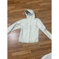 ราคา The North Face Rainy jacket woman size M ขุยเยอะมาก ขอคนรับได้ (47452067493)
