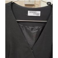 ราคา เสื้อแขนกุด​ สีดำ​ งานBonnes ventes (6158993443)