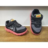 ราคา Nike ดำแดง 13 cm. รองเท้าเด็ก มือสอง (11731264750)