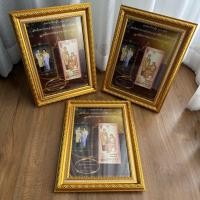 ราคา กรอบรูปพร้อมการ์ดสีมงคลพระราชินี (พระพันปีฯ) ตามรูปตัวอย่าง (47050270360)