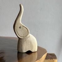 ราคา ช้างไม้แกะสลัก สีตามธรรมชาติไม้ ช้างไม้จามจุรี ช้างไม้แกะสลัก ช้างการ์ตูน ช้างแต่งห้อง (28438269534)