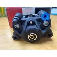 ราคา ปั้มเบรค BREMBO ปั้มปักข้างดำโลโก้เงิน แท้ ปั้ม 2 Pot ขนาด 84 mm. (Made In Italy) (25181076756)