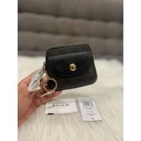 ราคา New Coach Pennie Wallet✨ (28810091370)