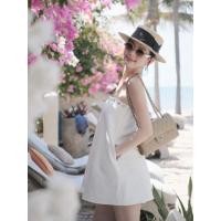 ราคา ชุดSetเกาะอกสีขาวใส่เที่ยวทะเล ชิวๆ Vora ชุดSet เสื้อเกาะอกตัวยาว เจาะห่วงร้อยเชือกจีบด้านหน้า +กางเกงยีนส์ขาสั้นเข้าชุด (28051218063)