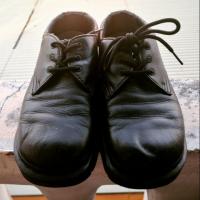 ราคา รองเท้า Dr.martens มือสอง สีดำ (37-38) (7913990422)