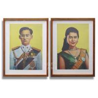 ราคา Bangkokframe-กรอบรูปรูปภาพในหลวงราชินี-ภาพคู่ในหลวงราชินีร9-กรอบไม้สักทอง-กระจกใสเม้าท์บอร์ด-ขนาดภาพA4-รหัส FFRP-KQ9003 (4131887372)