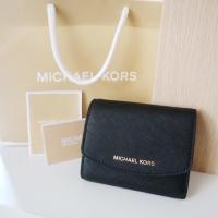 ราคา กระเป๋าสตางค์ Michael Kors Money Pieces Trifold Wallet (1711353603)