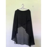 ราคา กระโปรงสีดำหน้าสั้นหลังยาว ผ้าชีฟอง (22984295800)