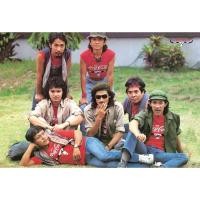 ราคา โปสเตอร์ รูปถ่าย วง ดนตรี เพื่อชีวิต คาราบาว Carabao (2524-Now) POSTER 24”X35” Inch แอ๊ด ยืนยง โอภากุล V8 (2306190480)