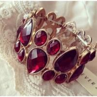 ราคา กำไลประดับพลอยสีแดง forever21 (7087331)