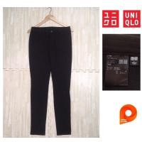 ราคา Uniqlo กางเกงสีดำผ้ายืด sizeL เอว28”-31” สภาพใหม่เทียบ1 (22410225984)