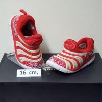 ราคา รองเท้า Nike Free หนอน (5316322150)