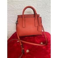 ราคา Charles & keith สะพายข้าง (5594980663)