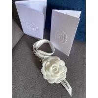 ราคา Chanelแท้ ดอกคาเมเลีย,ซองใส่ใบเสร็จ , ริบบิ้น ออกช๊อปพารากอน (9772783577)