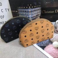 ราคา พร้อมส่ง Set กระเป๋าเครื่องสำอางค์ MCM (22717878849)