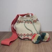 ราคา Mochilas Wayuu Bag /w Pompom (Size M) (268543082)
