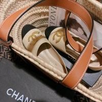 ราคา รองเท้าคัชชู Cha.nel หนัง PU พรีเมี่ยม สีครีมตัดสีดำ อะไหล่สีทอวหรูหรา(ทักแชทก่อนสั่งนะคะ) (8687830294)