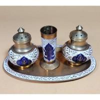 ราคา ชุดปรุง ทองเหลืองลงยา สีขาวน้ำเงินของเก่า (26757567551)