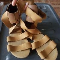 ราคา รองเท้า Adidas เบอร์38 มือสอง ของแท้ (944061956)