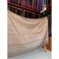 ราคา ซิ่น ผ้าไหมมัดหมี่ ทอยกดอกลูกแก้ว ขนาด 1x2เมตร ลายโฮล พื้นสีน้ำตาลเทา รหัส L9A-MD-09066863 (40817771907)