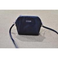 ราคา กระเป๋าสะพาย GUESS แท้ (1540272780)