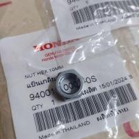 ราคา น็อตตัวเมียยึดโช๊คหลังตัวบน(2ตัว)แท้เบิกศูนย์HONDA/ใส่โช๊คหลังบน/เวฟ125/2012/เวฟ100เก่าลายเสือ/ปลาวาฬรุ่นเก่า(ขายเป็นคู่ (25709748383)