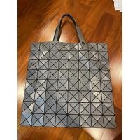 ราคา กระเป๋า BaoBao Issey Miyake แท้100% มือสอง 8x8 (9145845610)