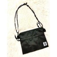 ราคา กระเป๋าสะพายแนวสตรีท (13121323488)