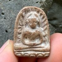 ราคา พระกำแพงซุ้มกอ กรุทุ่งเศรษฐี มีกูไว้ไม่จน พระกรุเนื้อดินเก่า ก379 (24813694070)