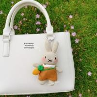 ราคา ตุ๊กตากระต่ายไหมพรม มิฟฟี่miffyพวงกุญแจและที่ห้อยกระเป๋า (41223075778)