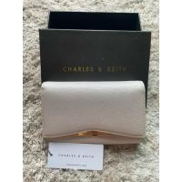 ราคา กระเป๋าสตางค์ Charles&Keith แท้ % มีตำหนิด้านใน (26238709552)