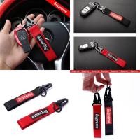 ราคา พวงกุญแจ supreme พร้อมส่ง (4317244832)