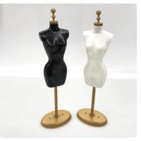 ราคา หุ่นโชว์ชุดตุ๊กตาบาร์บี้ เลือกเเบบเเเจ้งในหมายเหตุหรือแซท ซื้อครบ 400 มีของแถม 50 บาท ซื้อครบ 600 ของแถม 70 บาท (1678741147)