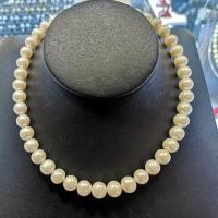 ราคา สร้อยคอมุกแท้สีขาว แถมฟรีต่างหู 1 คู่ ขนาดมุก 9.5-10 มิล (5118414634)